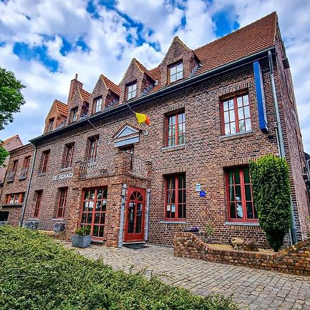 Hotel De Schacht Genk Esterno foto